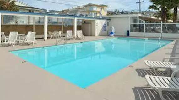 Edgewater Inn and Suites | Kaliforniya - San Luis Obispo (ve civarı) - Pismo Beach