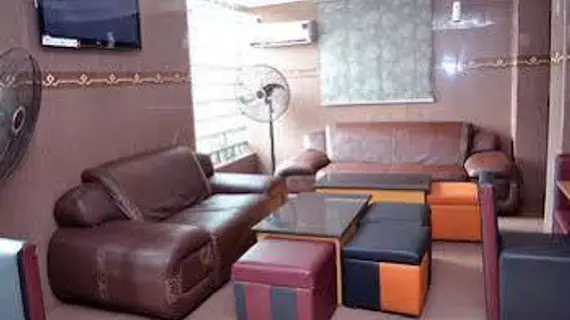 Inglesias s | Lagos (ve civarı) - Lagos - Surulere