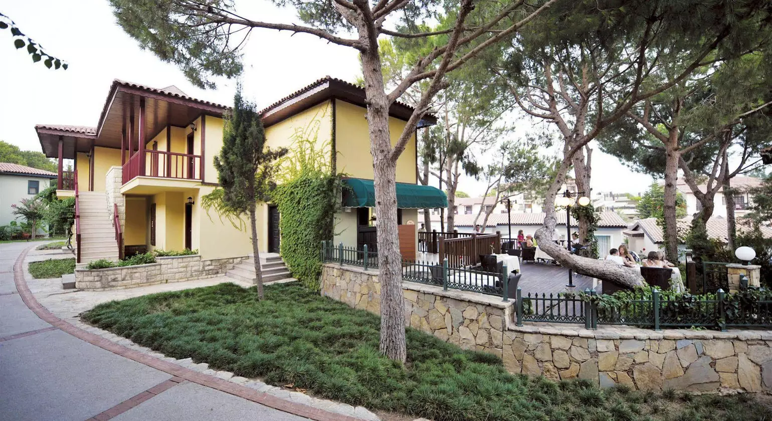 Paloma Grida Village & Spa