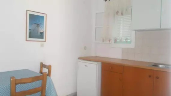 Astoria Apartments | Ege Adaları - Paros