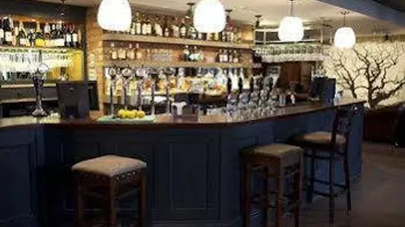 Coach & Horses Hotel | Londra (ve civarı) - Richmond - Mortlake