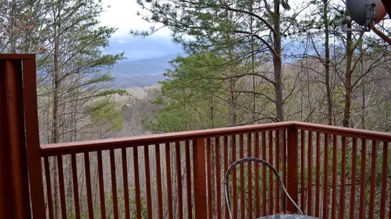 Honeymoon Hills Cabin Rentals | Tennessee - Gatlinburg - Pigeon Forge (ve civarı) - Gatlinburg