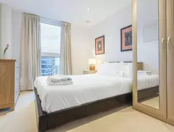 Austin David Apartments - Penthouse | Londra (ve civarı) - Newham