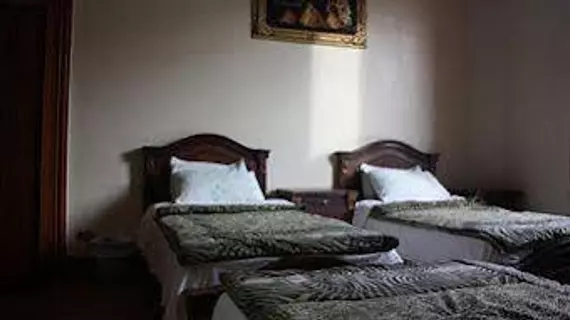 Hola Cairo Hostel | Kahire (ve civarı) - Kahire - Kahire Şehir Merkezi