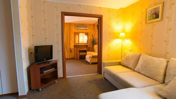 Suite Hotel | Sverdlovsk Federal Bölgesi - Yekaterinburg (ve civarı) - Yekaterinburg