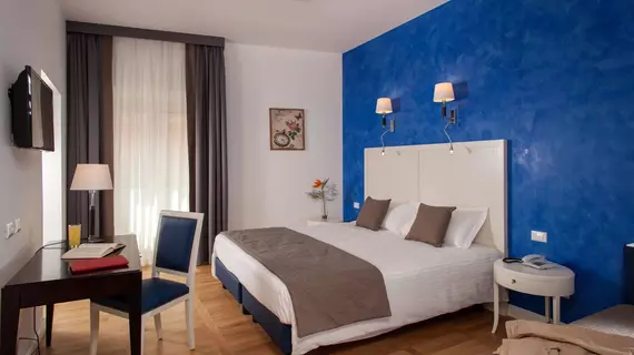 Floris Hotel | Lazio - Roma (ve civarı) - Roma Kent Merkezi - Rione XVIII Castro Pretorio