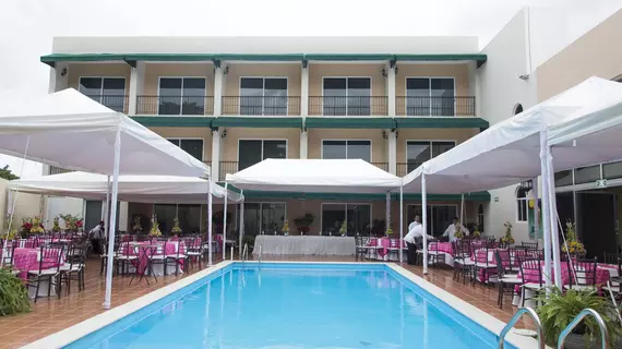 Koox Siglo 21 Corporate Aparthotel | Yucatan - Merida (ve civarı) - Merida