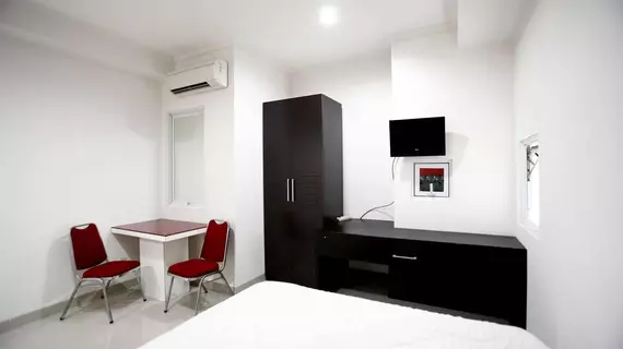 RedDoorz Budget @ Guntur Raya Setiabudi | West Java - Cakarta (ve civarı) - Cakarta