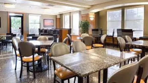 Drury Inn & Suites North - San Antonio, TX | Teksas - San Antonio (ve civarı) - San Antonio - Stone Oak