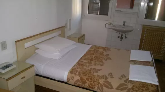 Hotel Giovannina | Venedik (ve civarı) - Mestre