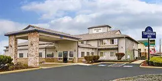 Toppenish Inn and Suites