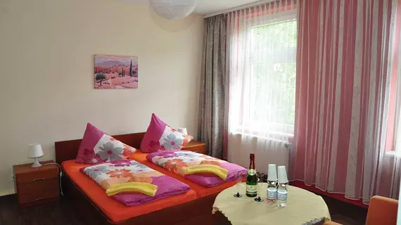 Pension Leipzig Georgplatz | Saxony (Saksonya) - Leipzig - Alt-West