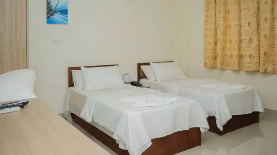 Beach Grand and Spa Guesthouse | Maldivler - Kaafu Atoll - Hulhumalé Adası