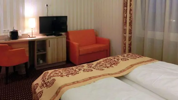 Hotel Alte Post | Aşağı Saksonya - Hannover (ve civarı) - Lehrte - Kernstadt Lehrte