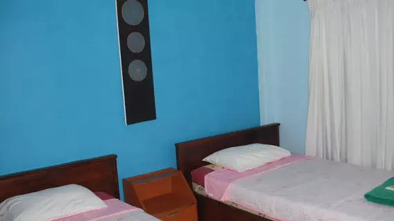 Pineapple Guesthouse | Phuket (ve civarı) - Thalang