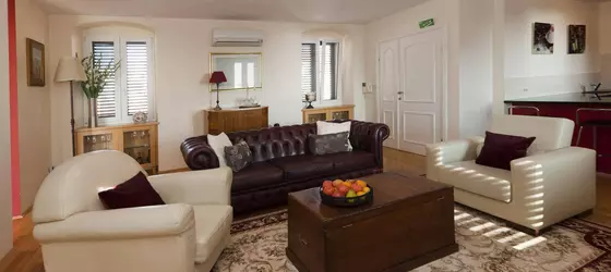 Boutique Guest Accommodation Zephyrus | Split-Dalmaçya - Split - Split Eski Kent Bölgesi