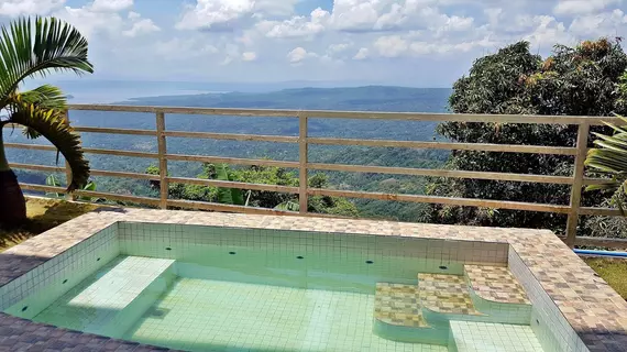 Splash Suites Tagaytay | Cavite - Tagaytay