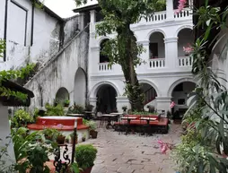 The Old Courtyard Hotel | Kerala - Ernakulam Bölgesi - Koşin (ve civarı) - Koçi - Fort Kochi