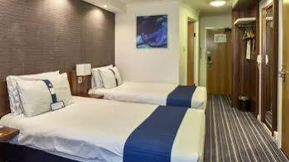 Holiday Inn Express Glenrothes | İskoçya - Fife (kontluk) - Glenrothes