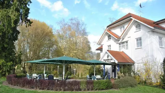 Parkhotel Neustadt | Brandenburg Bölgesi - Havelland - Neustadt (Dosse)