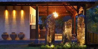 Villa Kayu Lama