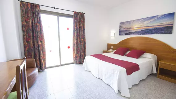 Hotel Brisa | Balearic Adaları - İbiza Adası - Sant Antoni de Portmany