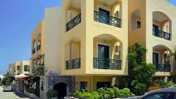 Romantica Hotel | Girit Adası - Hanya (bölge) - Apokoronas - Georgioupolis