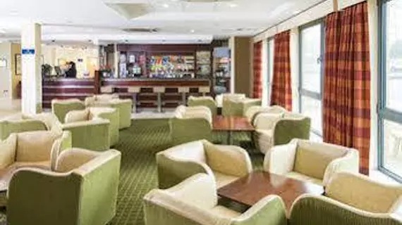 Holiday Inn Express Dunfermline | İskoçya - Fife (kontluk) - Dunfermline