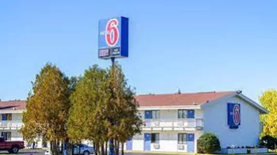 Motel 6 Bangor | Maine - Bangor (ve civarı) - Bangor