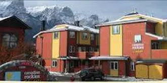 Canadian Rockies Chalets