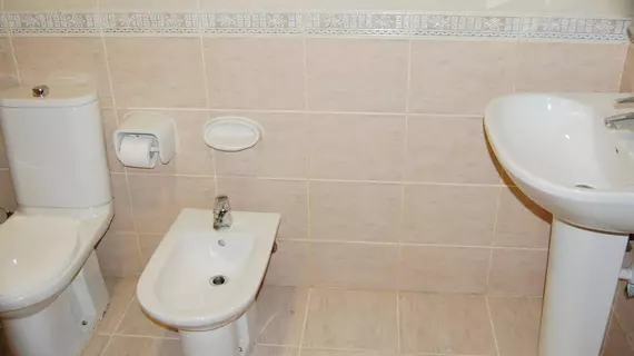 Al Ferdous Hotel Apartment | Şarika - Sharjah