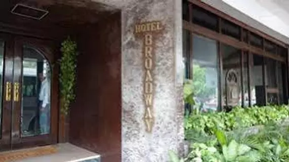 Hotel Broadway Delhi | Batı Delhi - Ulusal Eyalet Başkenti Delhi - Delhi (ve civarı) - Yeni Delhi