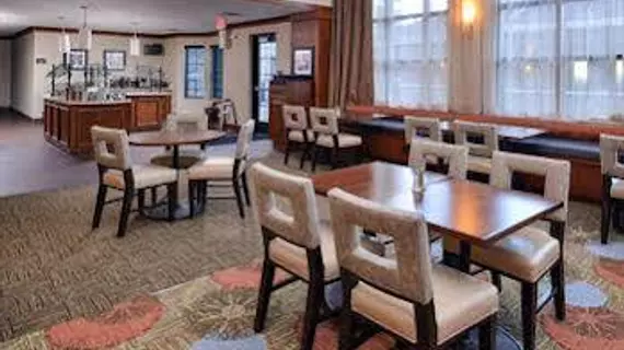 STAYBRIDGE SUITES ROCHESTER - COMMERCE DR NW | Minnesota - Rochester (ve civarı) - Rochester