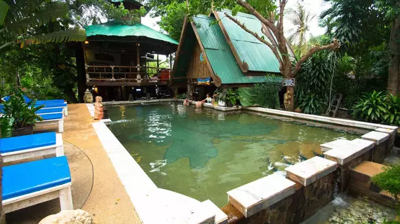 Tropical Garden Bungalow | Krabi İli - Ko Phi Phi