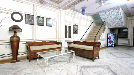 Hotel Raghuraj Palace | Racastan - Jaipur Bölgesi - Jaipur