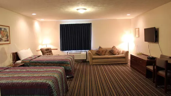 Desoto Inn and Suites Missouri Valley | Iowa - Council Bluffs (ve civarı) - Missouri Valley