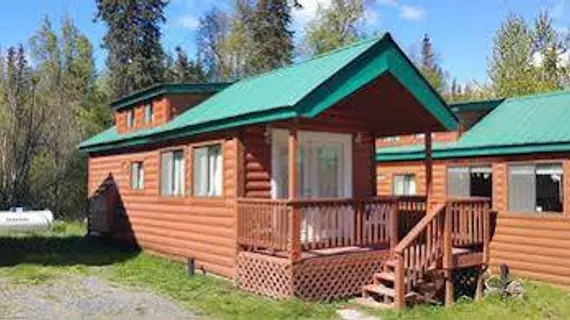 Gwin's Lodge & Roadhouse Est. 1952 | Alaska - Cooper Landing