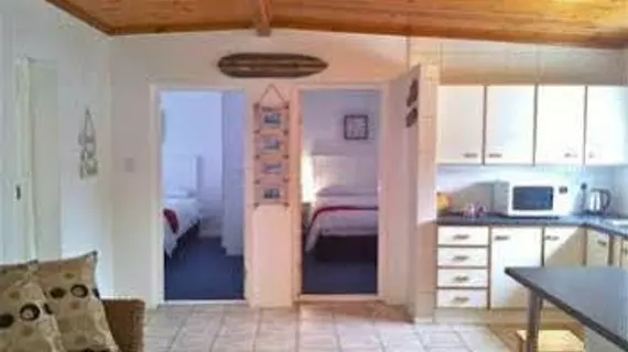 Splash Guest House | Eastern Cape - Nelson Mandela Bay - Port Elizabeth - Summerstrand - Pollok Plajı