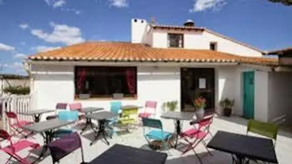 Hôtel La Palunette | Provence - Alpes - Cote d'Azur - Bouches-du-Rhone (bölge) - Arles (ve civarı) - Saintes-Maries-de-la-Mer