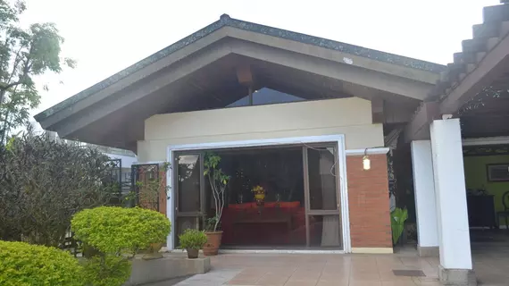 The Carmelence View Villa | Cavite - Tagaytay