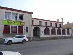 Hotel du Cheval Blanc | Nouvelle-Aquitaine - Deux-Sevres (bölge) - Cerizay