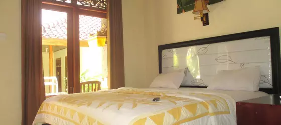 Adus Beach Inn | Bali - Kuta - Legian Kent Merkezi