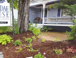 Austin's Holidae House Bed & Breakfast | Maine - Rumford (ve civarı) - Bethel