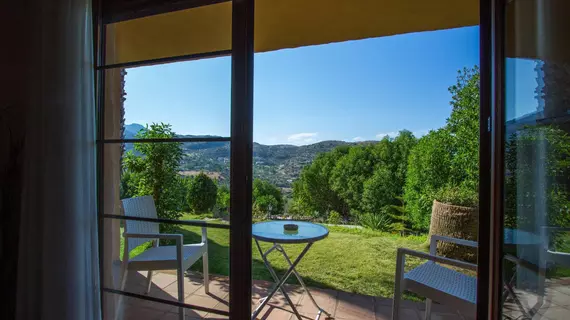 Hotel Rural Cortijo de Salia | Andalucia - Malaga İli - La Axarquía - Alcaucin