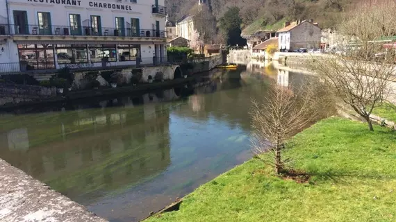 Hôtel de France et de Russie | Nouvelle-Aquitaine - Dordogne - Thiviers