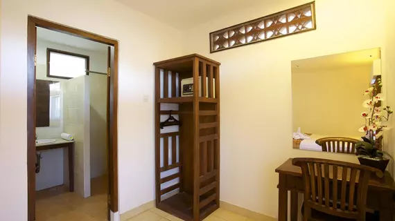 Ayu Lili Garden Cottages | Bali - Kuta - Kuta Merkezi