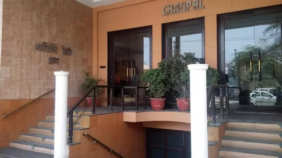 Hotel Chaupal | Haryana - Gurugram (ve civarı) - Gurugram - Sector 14