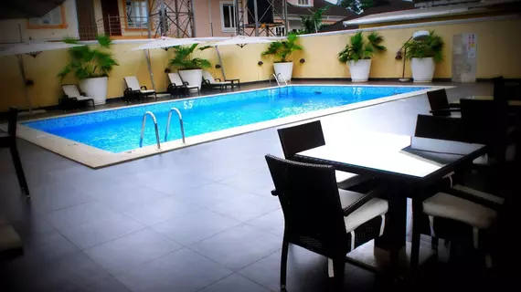 The Sojourner by Genesis | Lagos (ve civarı) - Lagos - Onigbongbo - Ikeja