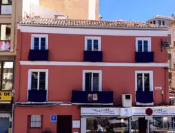 Pink House | Andalucia - Malaga İli - Malaga - Malaga Tarihi Merkezi - Centro