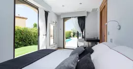 Villa J | Provence - Alpes - Cote d'Azur - Saint-Laurent-du-Var